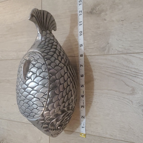 Vintage Handmade Catfish Metal Jar - Picture 9 of 10